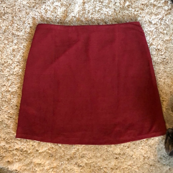 Miami Embroidered Skirt, worn once - Picture 3 of 5